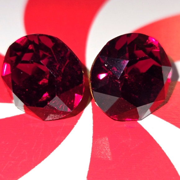 Vogue Ruby (faux) Vintage Runway Earrings - Picture 3 of 11